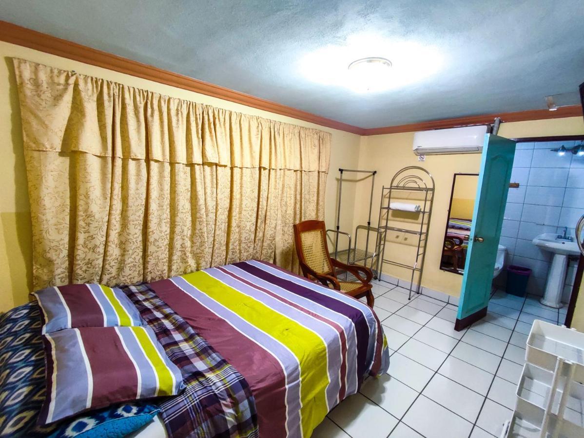 Hotel Fuente De Paz Managua Buitenkant foto
